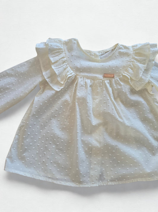 Balta mergaitiška palaidinė su raukinukais