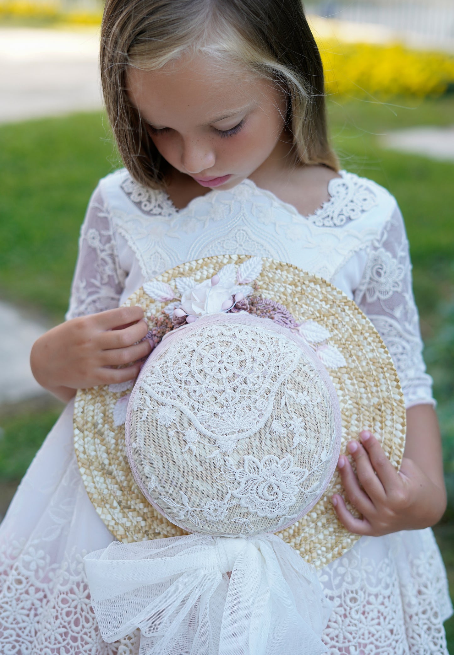 Vaikiška ceremoninė kanotjė skrybėlė TIEMPO