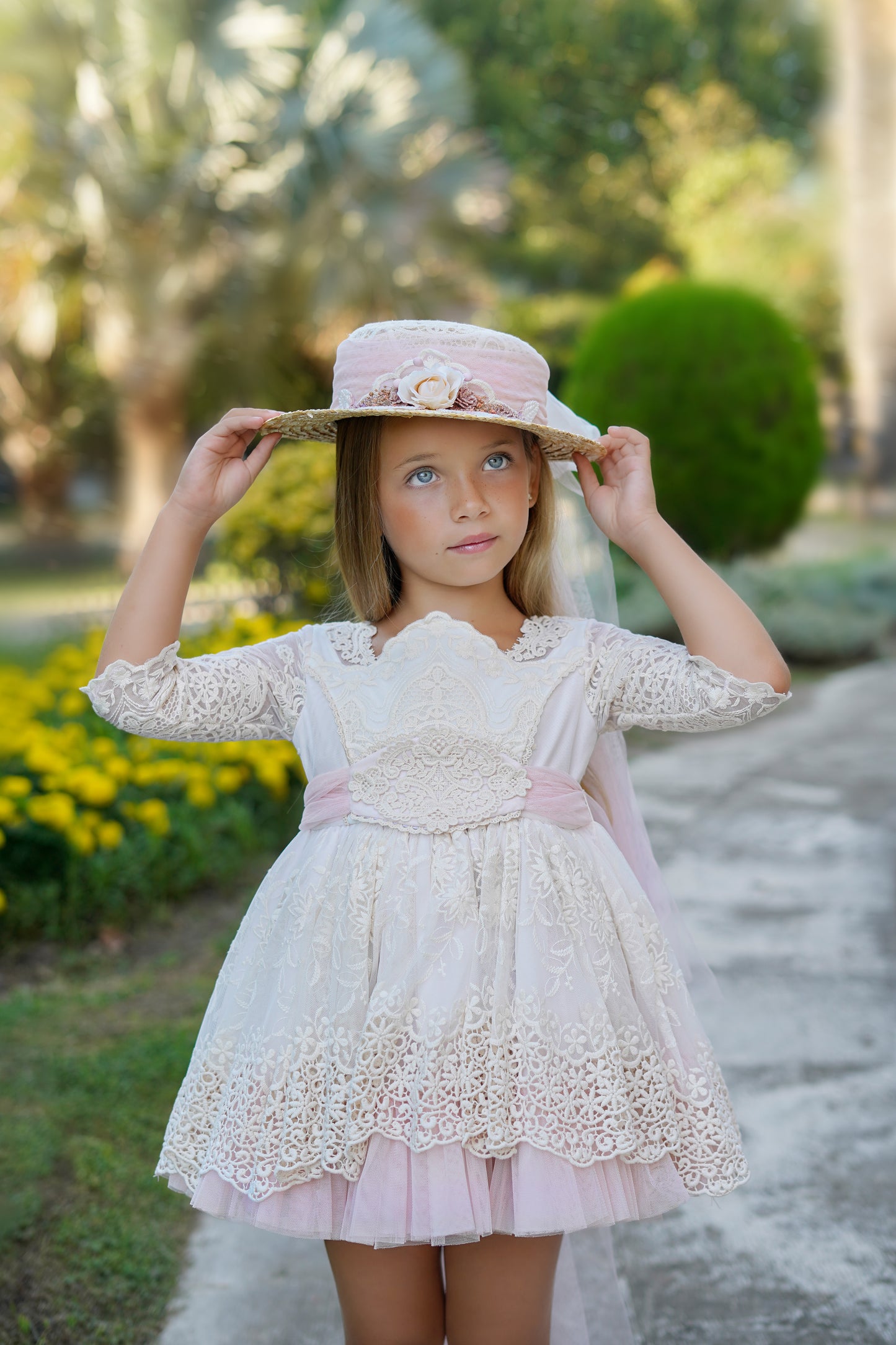 Vaikiška ceremoninė kanotjė skrybėlė TIEMPO