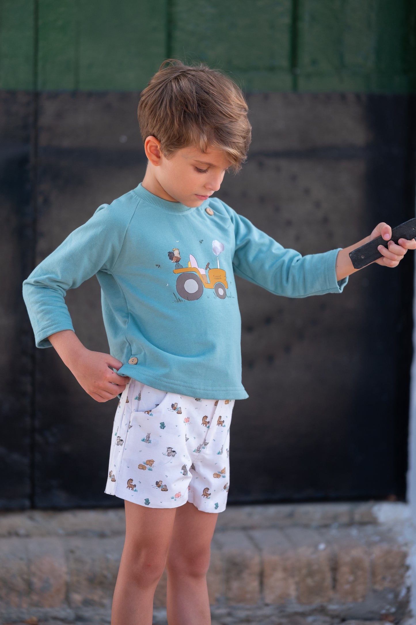 Džemperis ir šortai Traktoriukas